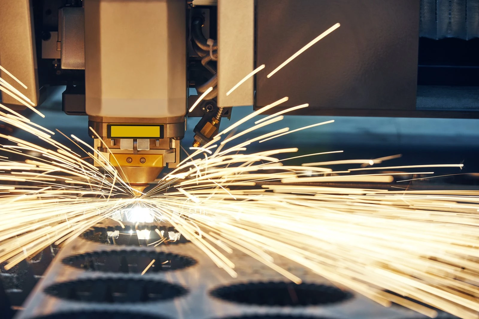 small parts cutting laser metal cutting